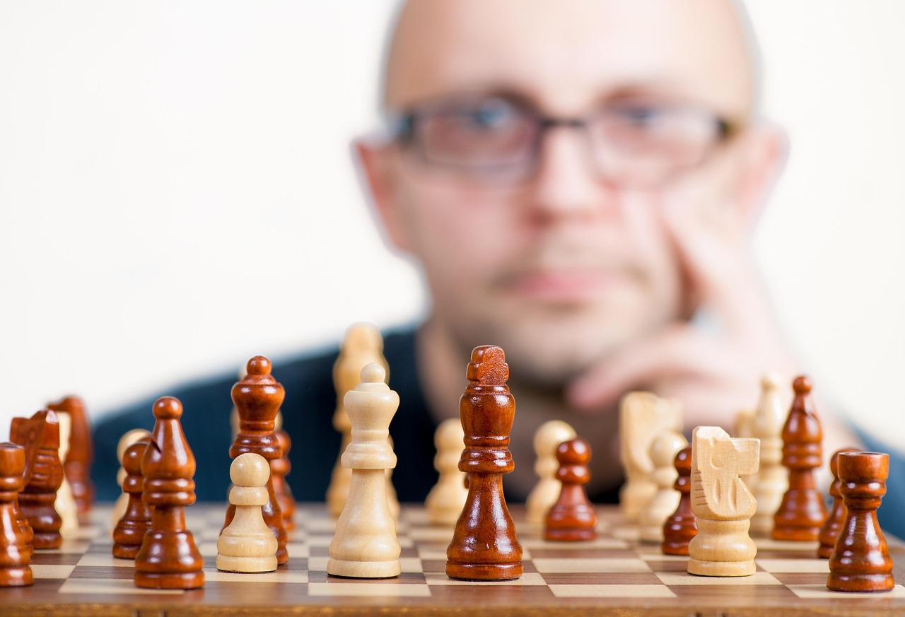 77777888管家婆四肖四码和777788888管家婆免费,深度释义、解释与落实,抵制欺诈的假诱导词
